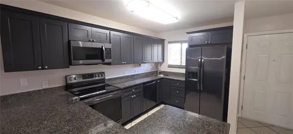 6033 34TH ST W #136, Bradenton, FL 34210