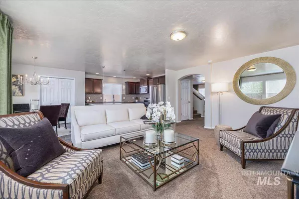 10669 Blue Springs St, Nampa, ID 83687