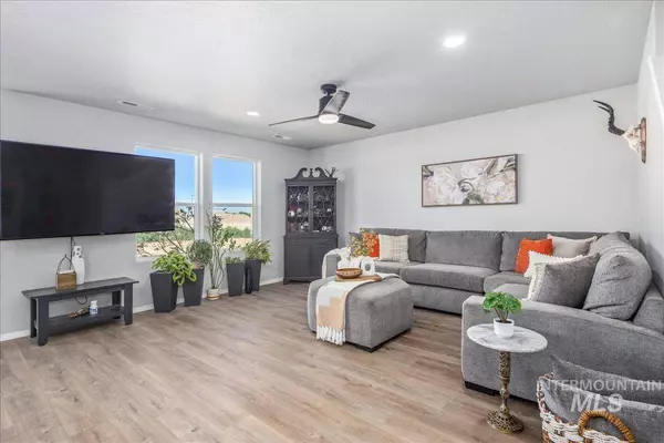 149 N Coltsfoot Ave, Kuna, ID 83634