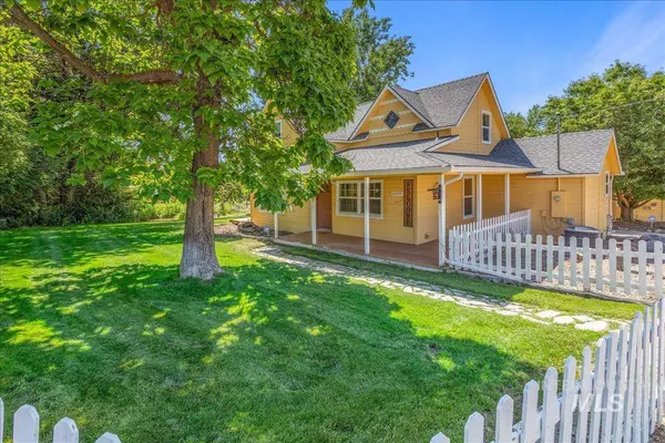 6209 Foothill Road, Star, ID 83669