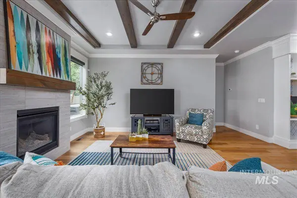 819 E Crest Ridge, Meridian, ID 83642