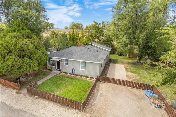 2405 S Scarlet St.