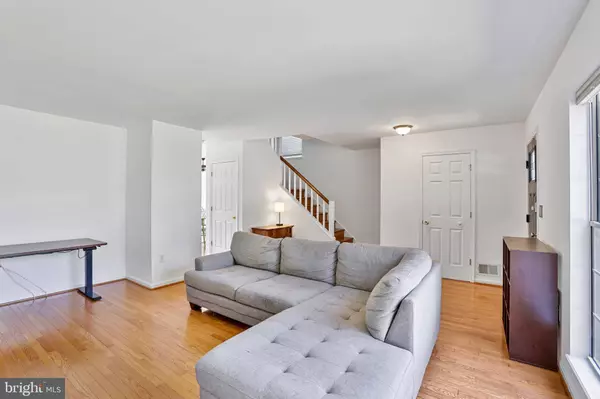 27 FRYE CT, Lovettsville, VA 20180