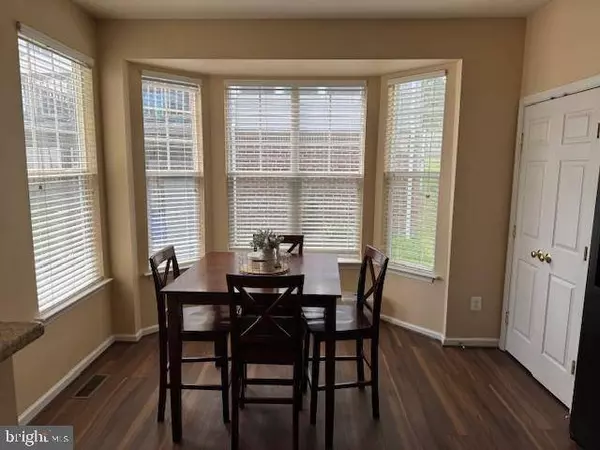 10119 ORLAND STONE DR, Bristow, VA 20136