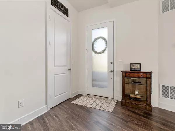 42788 MACBETH TER, Ashburn, VA 20148