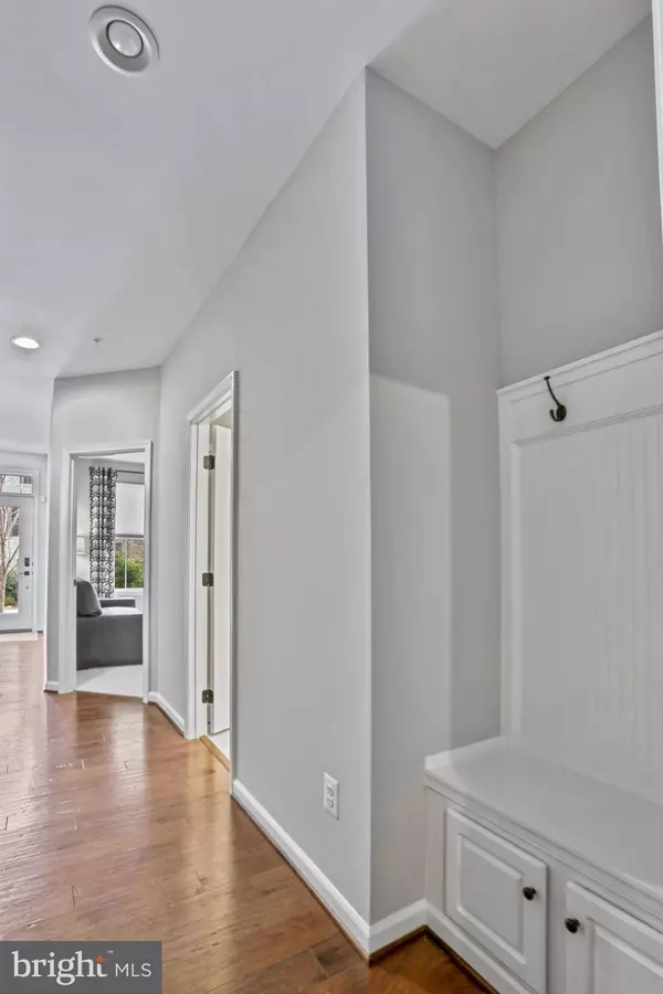 22315 TEES TER, Ashburn, VA 20148