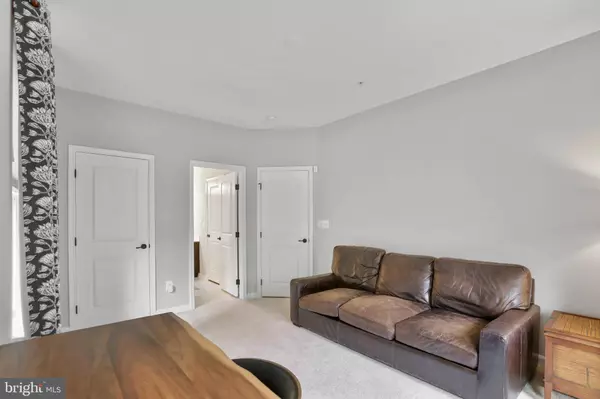 22315 TEES TER, Ashburn, VA 20148