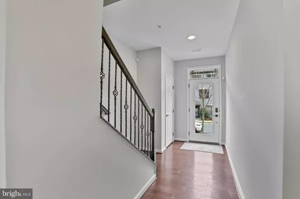 22315 TEES TER, Ashburn, VA 20148