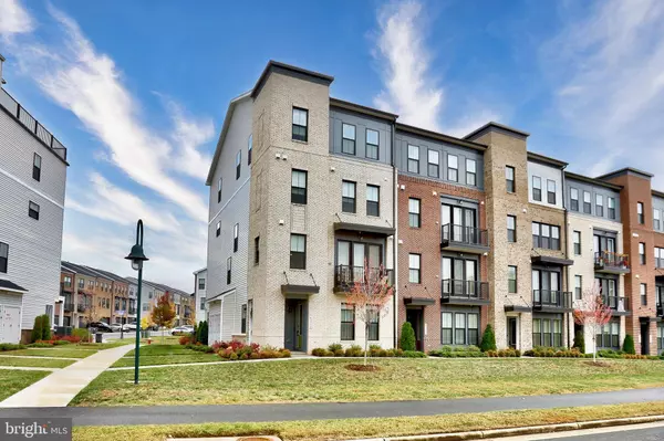 43330 FARRINGDON SQ, Broadlands, VA 20148