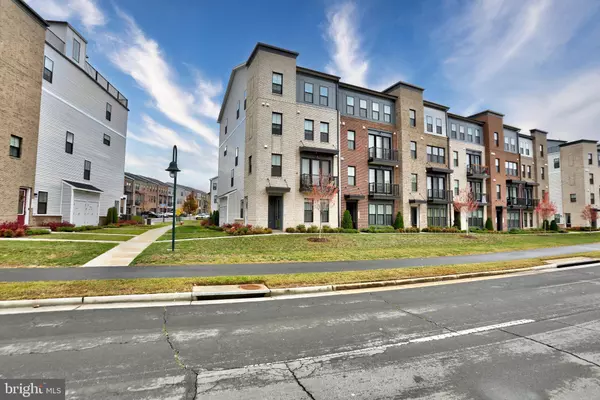 43330 FARRINGDON SQ, Broadlands, VA 20148