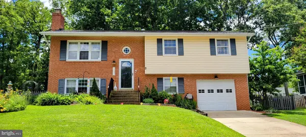 14821 WOOD HOME RD, Centreville, VA 20120