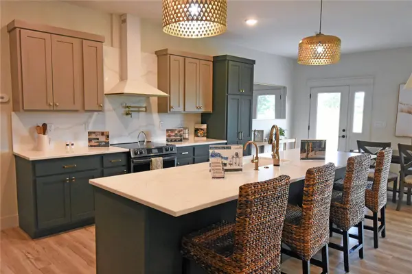 5195 Winslow RD, Marion, IA 52302