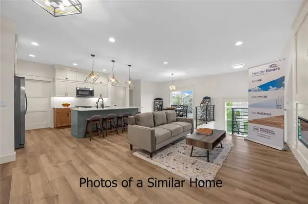 3226 Platinum WAY, Marion, IA 52303