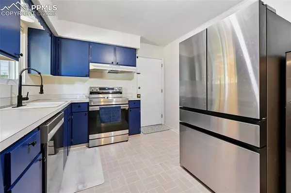 4478 Teeter Totter CIR, Colorado Springs, CO 80917