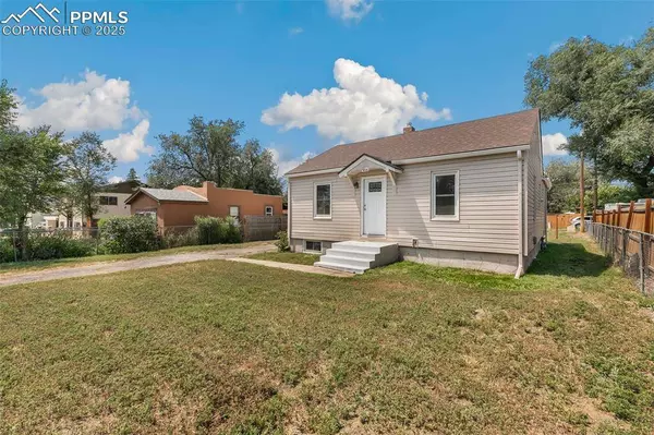 906 S Institute ST, Colorado Springs, CO 80903