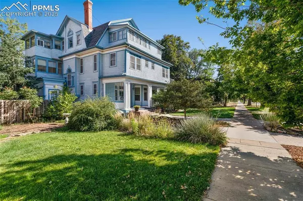 1215 N Nevada AVE, Colorado Springs, CO 80903