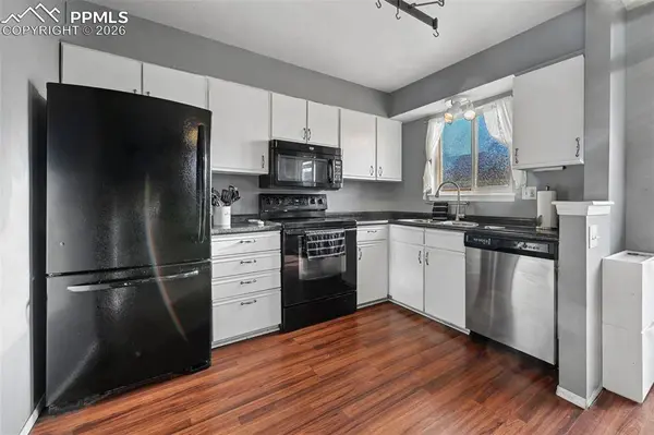 7959 Lexington Park DR, Colorado Springs, CO 80920