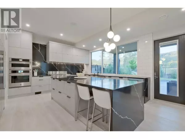 1277 Jack Smith Road, Kelowna, BC V1W5N1