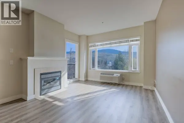 3180 Beaver Lake RD #308, Lake Country, BC V4V2R5