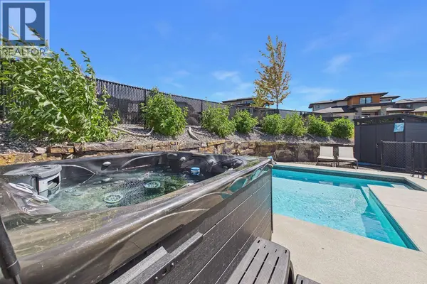 187 Echo Ridge Drive, Kelowna, BC V1V0C9