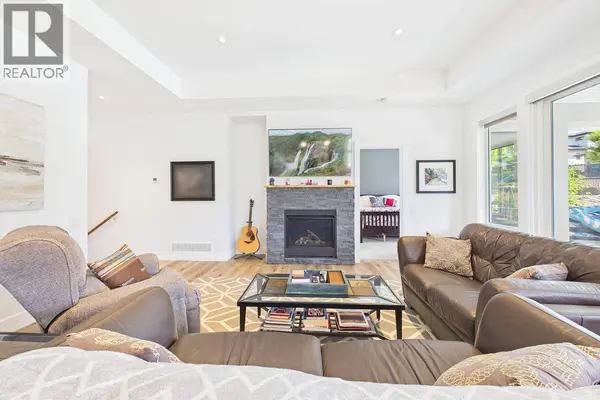 187 Echo Ridge Drive, Kelowna, BC V1V0C9