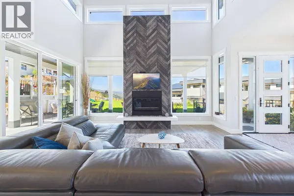 439 Redtail Court, Kelowna, BC V1W0B1