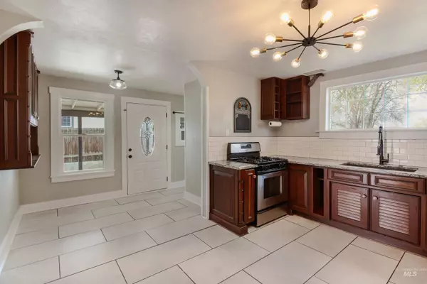 415 7th Ave North, Nampa, ID 83687