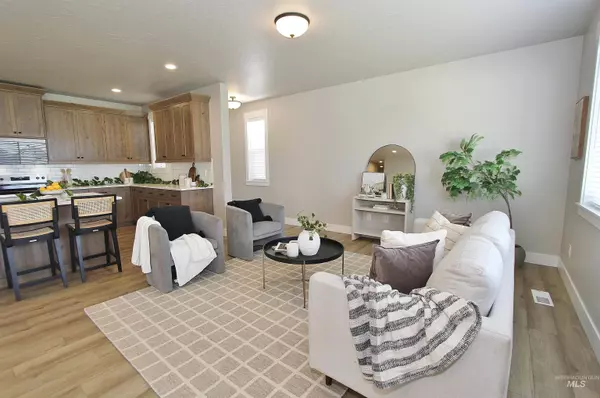 2227 N Desert Lily Ave, Star, ID 83669