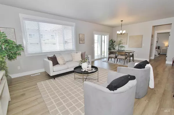 2227 N Desert Lily Ave, Star, ID 83669