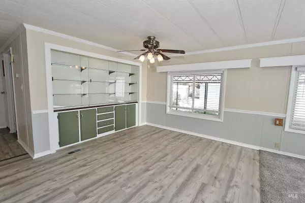 5651 Sudley Lane, Garden City, ID 83714