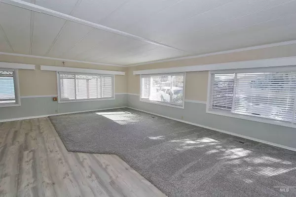 5651 Sudley Lane, Garden City, ID 83714