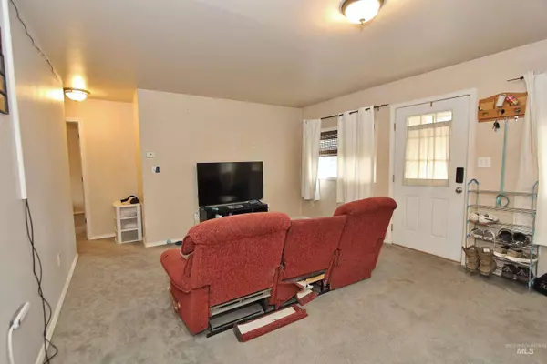 314 Baker Drive, Mountain Home, ID 83647