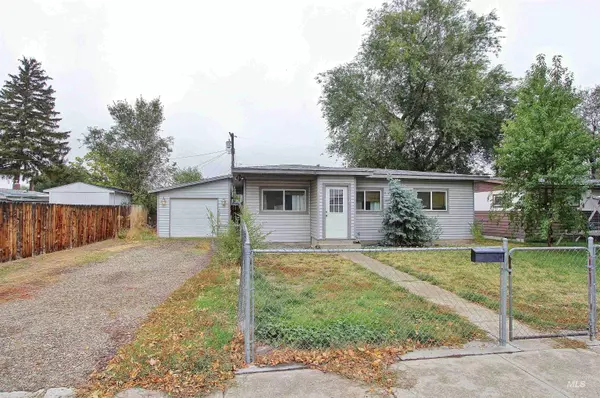 314 Baker Drive, Mountain Home, ID 83647