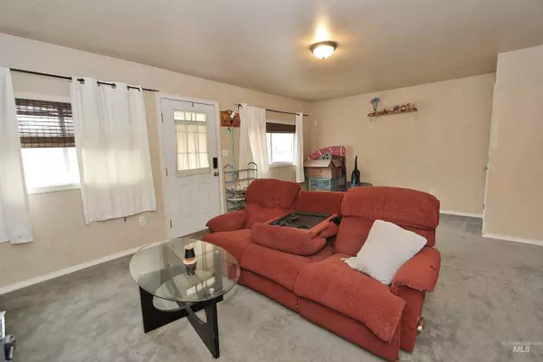 314 Baker Drive, Mountain Home, ID 83647