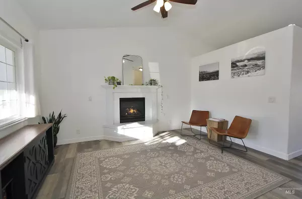 808 Ada Court, Nampa, ID 83686