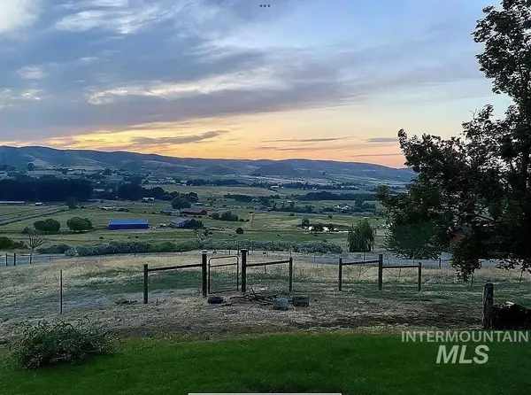 1715 Striker Lane, Weiser, ID 83672