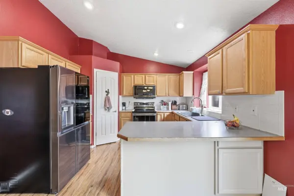 16460 Coral Drive, Nampa, ID 83687