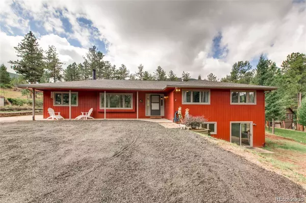 4776 Red Rock DR, Larkspur, CO 80118