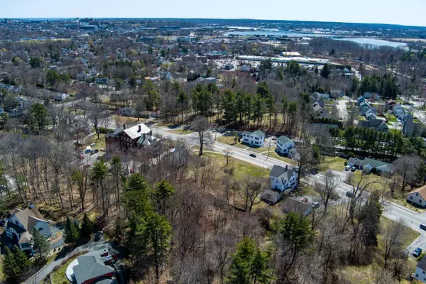 63A Capisic ST, Portland, ME 04102