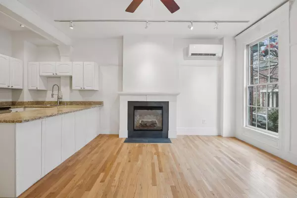 17 Pine ST #1, Portland, ME 04102