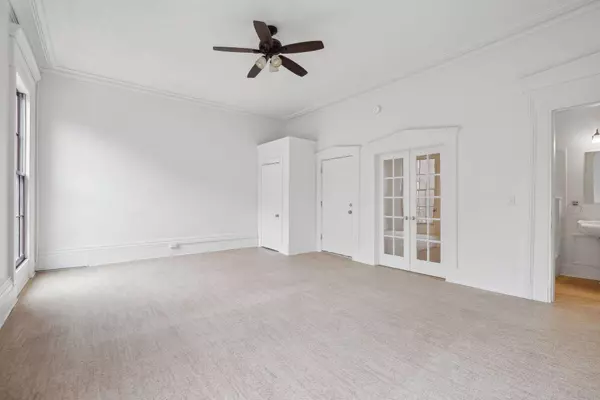 17 Pine ST #2, Portland, ME 04102