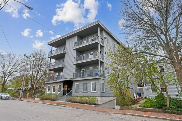 130 Morning ST #3A, Portland, ME 04101