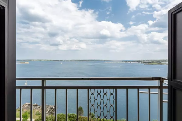 45 Eastern Promenade #8D, Portland, ME 04101