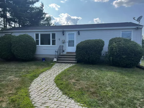 137 Webb ST, Portland, ME 04102