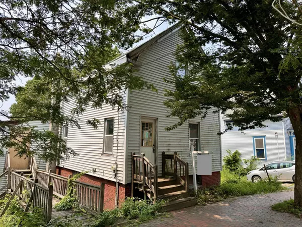 242 Valley ST, Portland, ME 04102