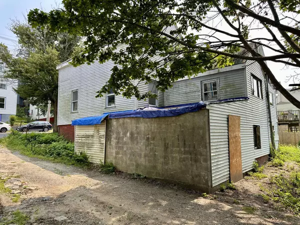 242 Valley ST, Portland, ME 04102