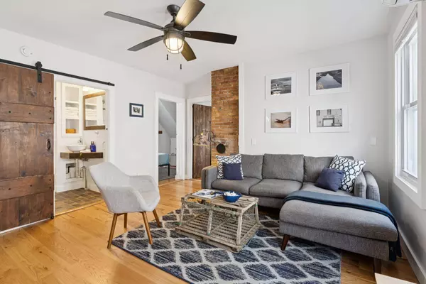 20 Tate ST, Portland, ME 04102