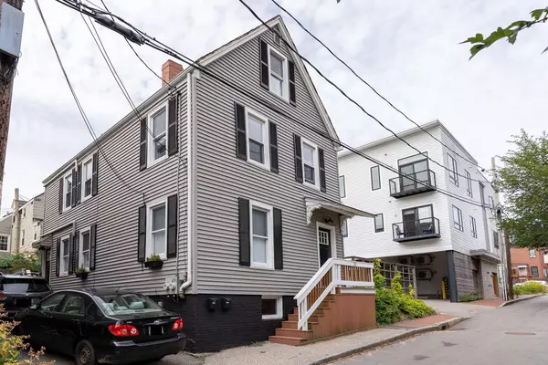 20 Tate ST, Portland, ME 04102