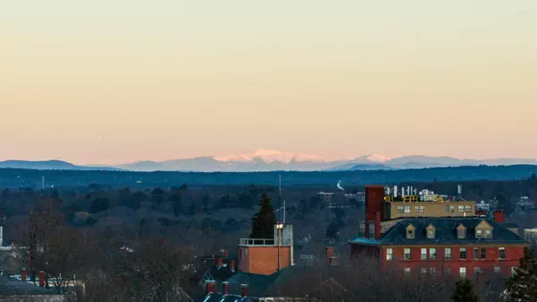 64 Pine ST #403, Portland, ME 04102