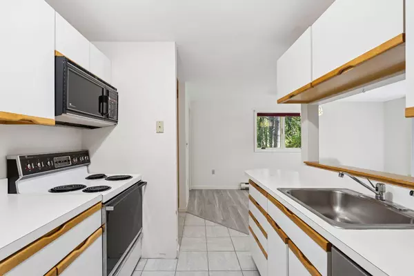 121 Bay Street EXT #10, Portland, ME 04103